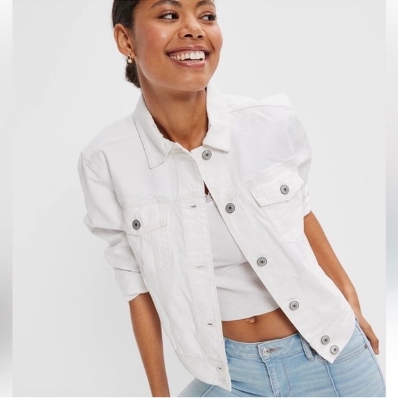 XXS OVERSIZE AE Classic White Denim Jacket
American eagle - Picture 1 of 16